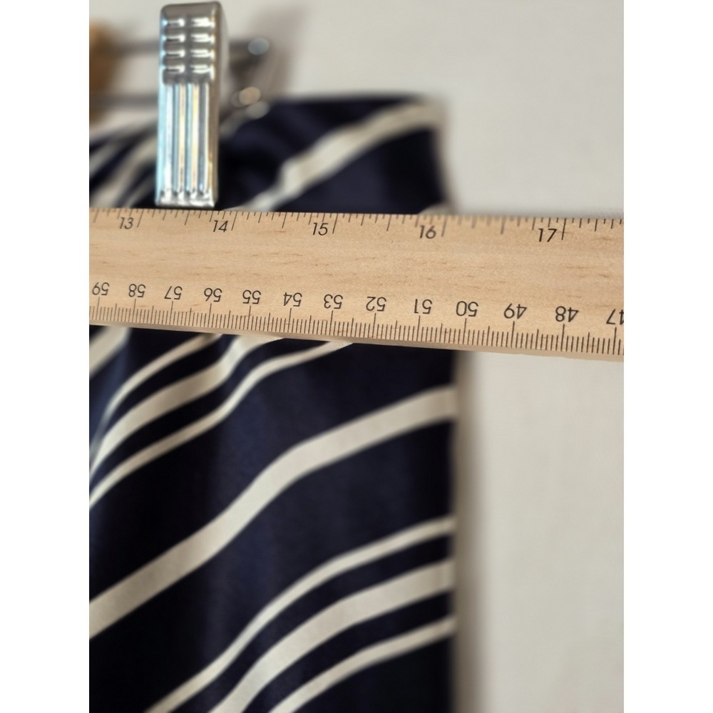 Pendleton Womens Size 12 100% Silk A-Line Skirt Navy Cream Stripes‎ Nautical - Picture 3 of 7